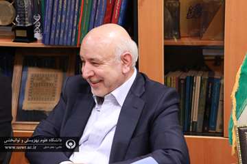 بازدید معاون وزیر بهداشت از مرکز ایرانوم